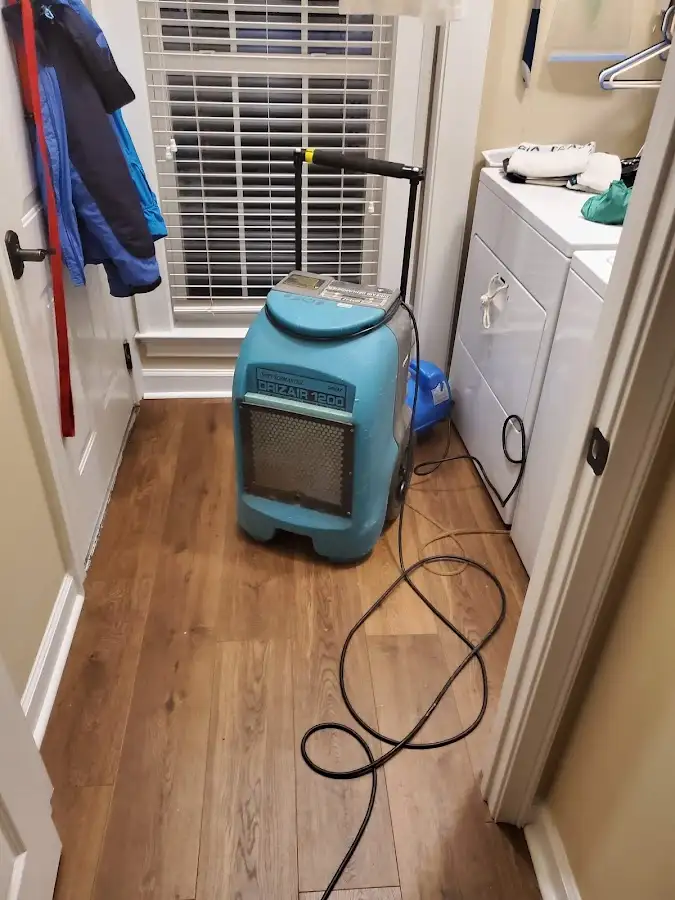 Commercial dehumidifier deployed for Flood Damage Cleanup in Richmond Heights